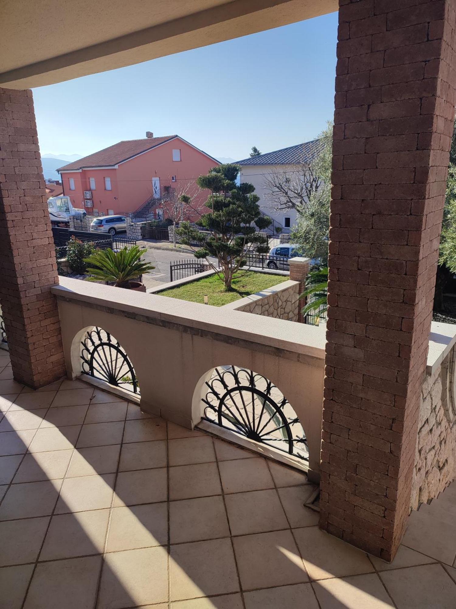 Biuk Apartments Novi Vinodolski Eksteriør billede