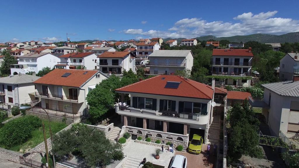 Biuk Apartments Novi Vinodolski Eksteriør billede
